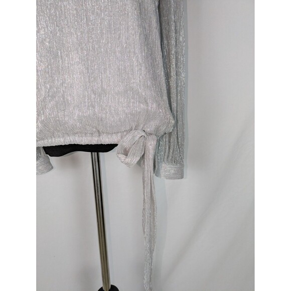 Cece Blouse S Women's Metallic Silver Off the Shoulder Long Sleeve Tie Hem - Picture 2 of 8